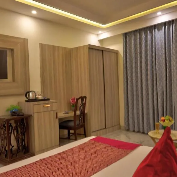 Luxury Hotel in Delhi